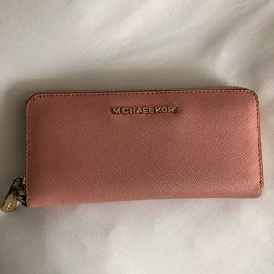 Light pink Michael Kors Wallet